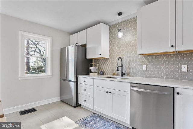 10 LINDEN BLVD, Middletown, MD 21769