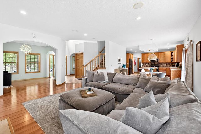 9400 Glacier Road, Minnetrista, MN 55375