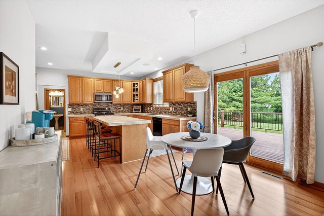 9400 Glacier Road, Minnetrista, MN 55375