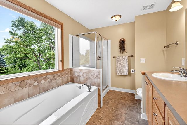 9400 Glacier Road, Minnetrista, MN 55375