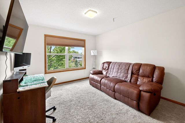 9400 Glacier Road, Minnetrista, MN 55375