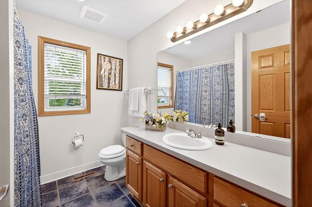 9400 Glacier Road, Minnetrista, MN 55375