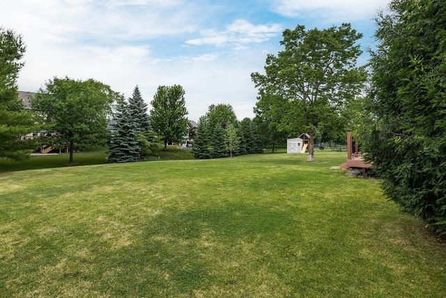 9400 Glacier Road, Minnetrista, MN 55375