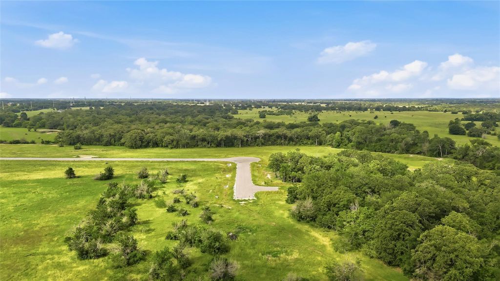 2400 Coronado Estates, Bryan, TX 77808