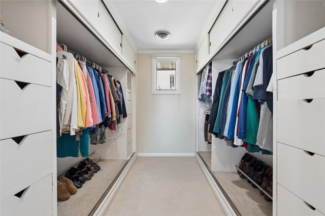 7254 Wilshire Boulevard, Windsor Heights, IA 50324