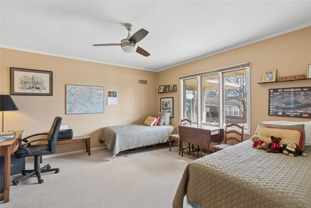 7254 Wilshire Boulevard, Windsor Heights, IA 50324