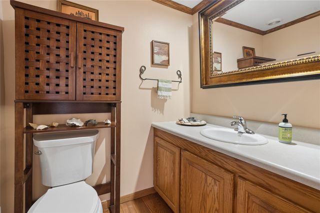 7254 Wilshire Boulevard, Windsor Heights, IA 50324