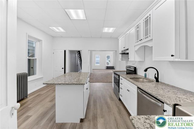28 South 5th Street, Emmaus Boro, PA 18049