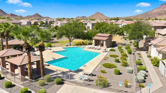 5349 W MOLLY Lane, Phoenix, AZ 85083