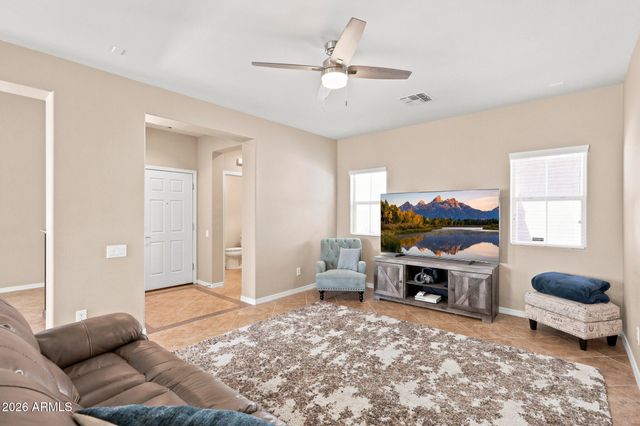 5349 W MOLLY Lane, Phoenix, AZ 85083