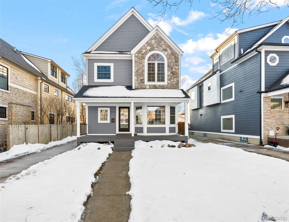 870 Davis Avenue, Birmingham, MI 48009