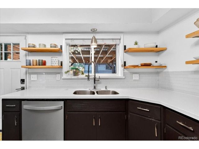 325 W Midway Blvd, Broomfield, CO 80020