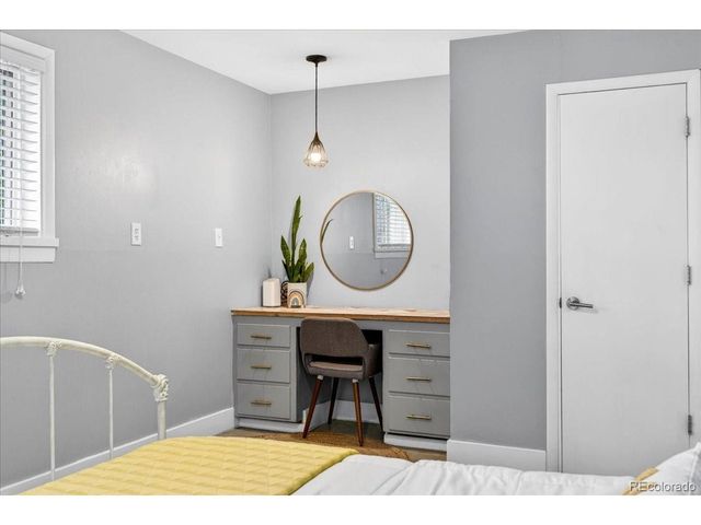 325 W Midway Blvd, Broomfield, CO 80020