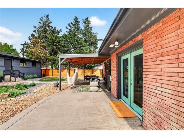325 W Midway Blvd, Broomfield, CO 80020