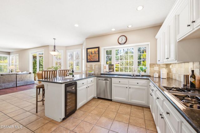 2538 Sandycreek Drive, Westlake Village, CA 91361