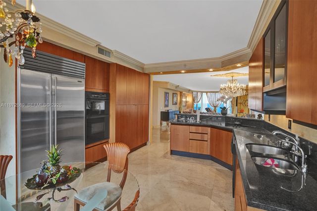 17555 Collins Avenue 1701, Sunny Isles Beach, FL 33160