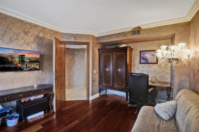 17555 Collins Avenue 1701, Sunny Isles Beach, FL 33160