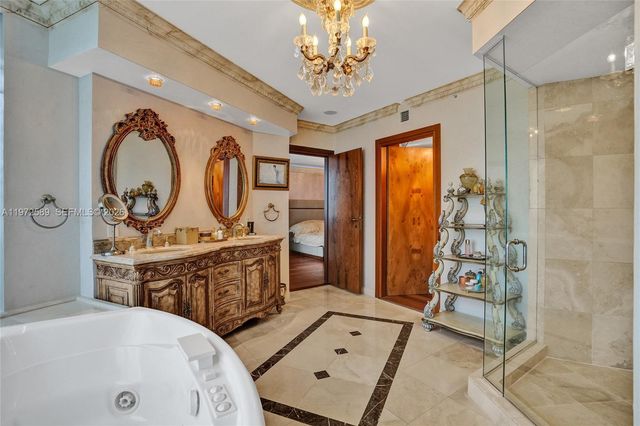 17555 Collins Avenue 1701, Sunny Isles Beach, FL 33160