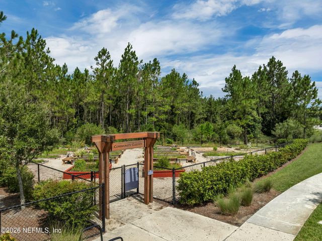 165 BLUFFTON Court, St. Augustine, FL 32092