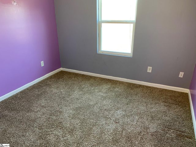 4 Jones Creek Circle, Greer, SC 29650