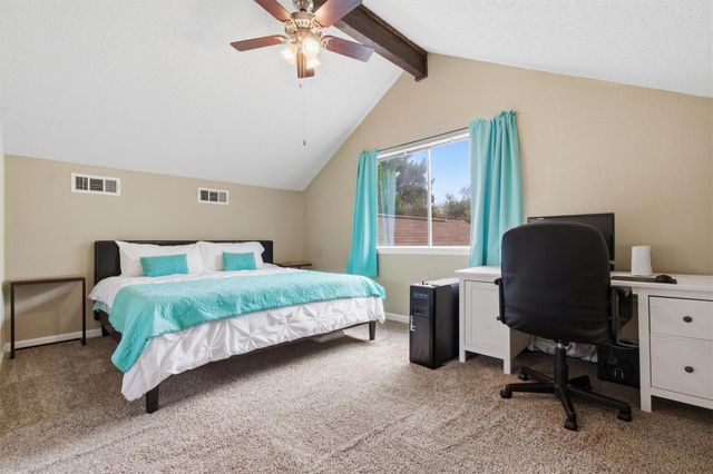 4011 Hillside DR, Round Rock, TX 78681