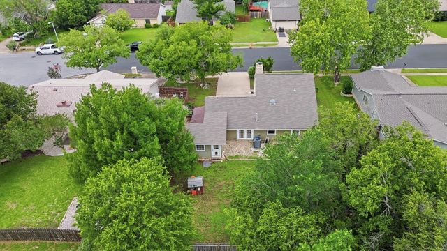 4011 Hillside DR, Round Rock, TX 78681