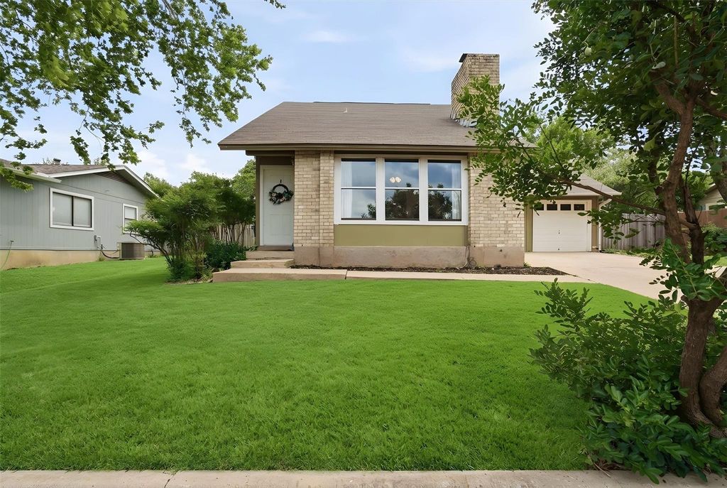 4011 Hillside DR, Round Rock, TX 78681