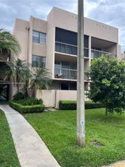 10525 SW 112th Ave 114, Miami, FL 33176