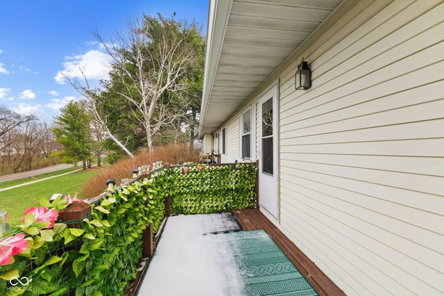 3878 S Laurel Court, Bloomington, IN 47401