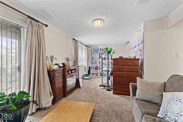 3878 S Laurel Court, Bloomington, IN 47401