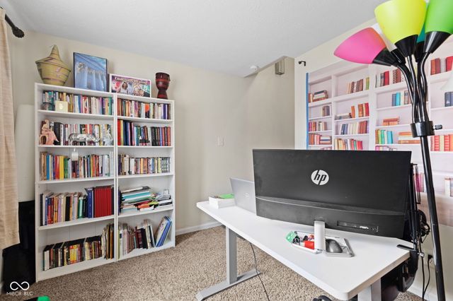 3878 S Laurel Court, Bloomington, IN 47401