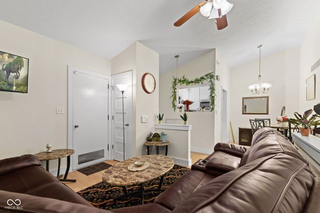 3878 S Laurel Court, Bloomington, IN 47401