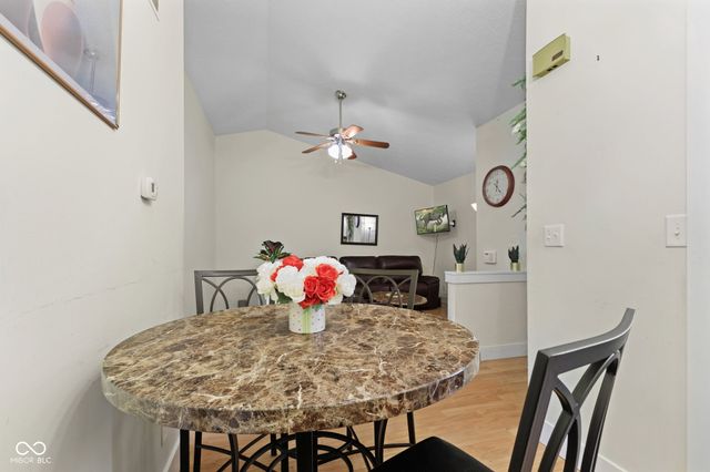 3878 S Laurel Court, Bloomington, IN 47401