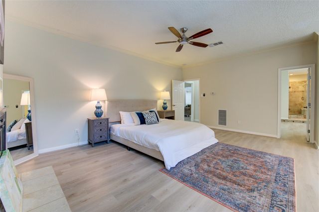 714 Last Arrow Drive, Houston, TX 77079