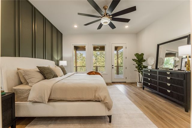 48 Chatburn Drive, Bella Vista, AR 72715