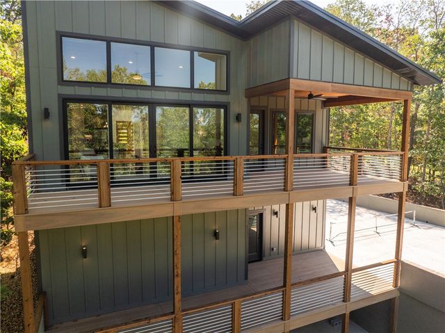 48 Chatburn Drive, Bella Vista, AR 72715