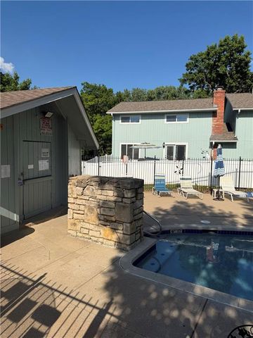 6575 W 49TH Street, Mission, KS 66202