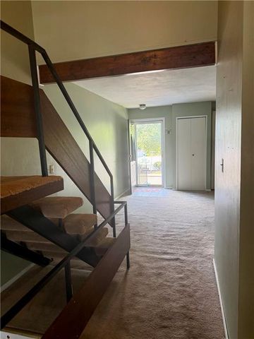 6575 W 49TH Street, Mission, KS 66202