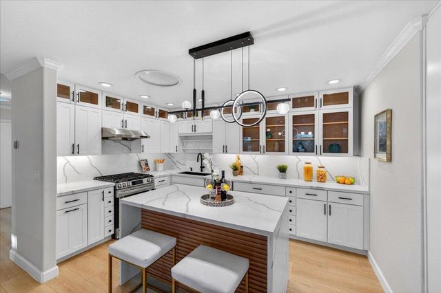 5841 Santa Teresa Boulevard, San Jose, CA 95123