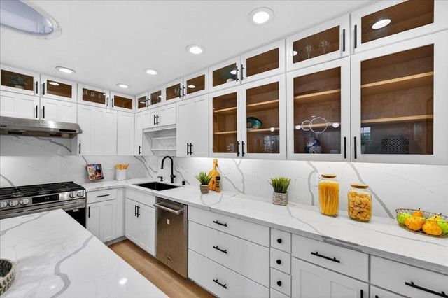 5841 Santa Teresa Boulevard, San Jose, CA 95123