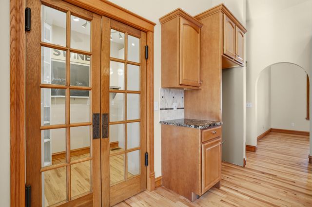 4702 GARDEN BROOK CT, Columbia, MO 65203