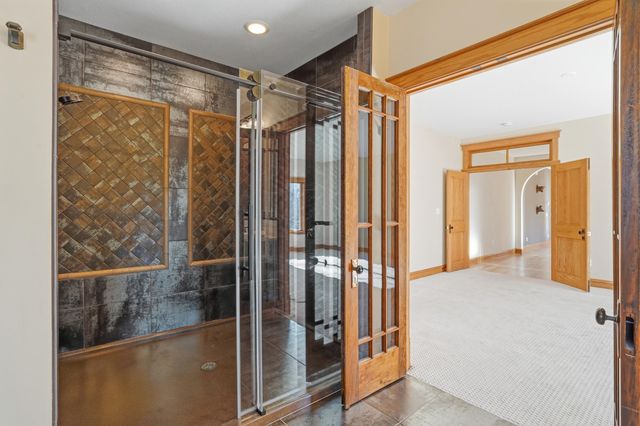 4702 GARDEN BROOK CT, Columbia, MO 65203