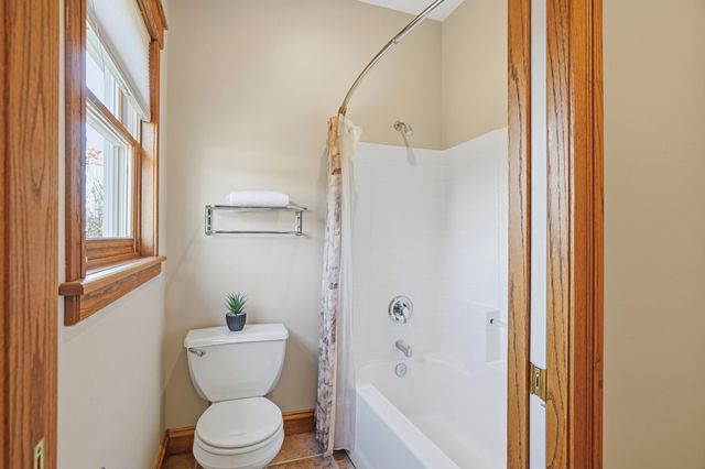 4702 GARDEN BROOK CT, Columbia, MO 65203