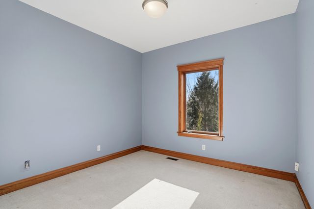 4702 GARDEN BROOK CT, Columbia, MO 65203