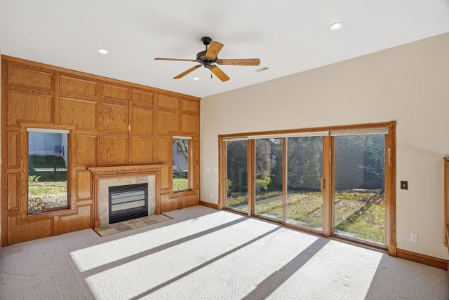 4702 GARDEN BROOK CT, Columbia, MO 65203