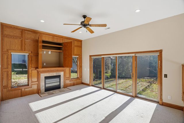 4702 GARDEN BROOK CT, Columbia, MO 65203