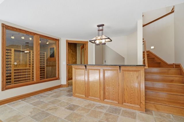 4702 GARDEN BROOK CT, Columbia, MO 65203