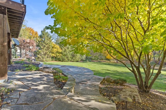 4702 GARDEN BROOK CT, Columbia, MO 65203