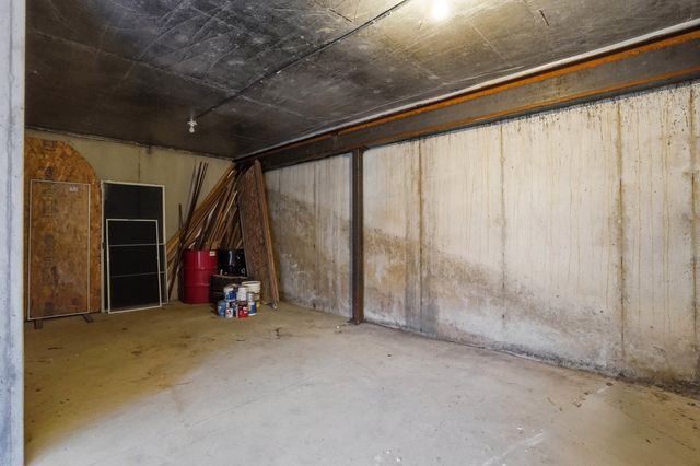 4702 GARDEN BROOK CT, Columbia, MO 65203