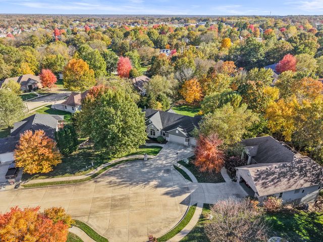 4702 GARDEN BROOK CT, Columbia, MO 65203